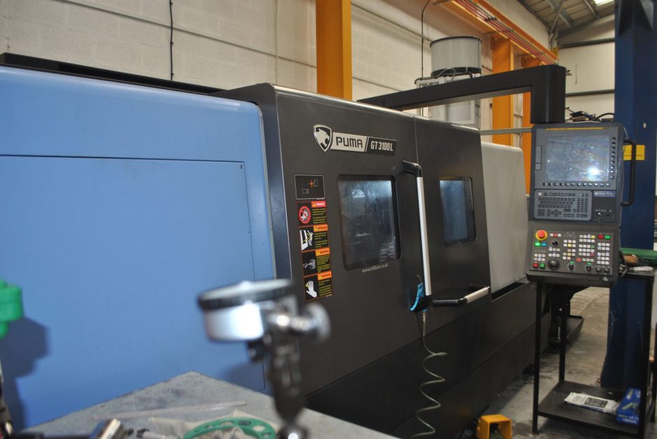 Dn Solutions Puma GT 3100L box guideway lathe