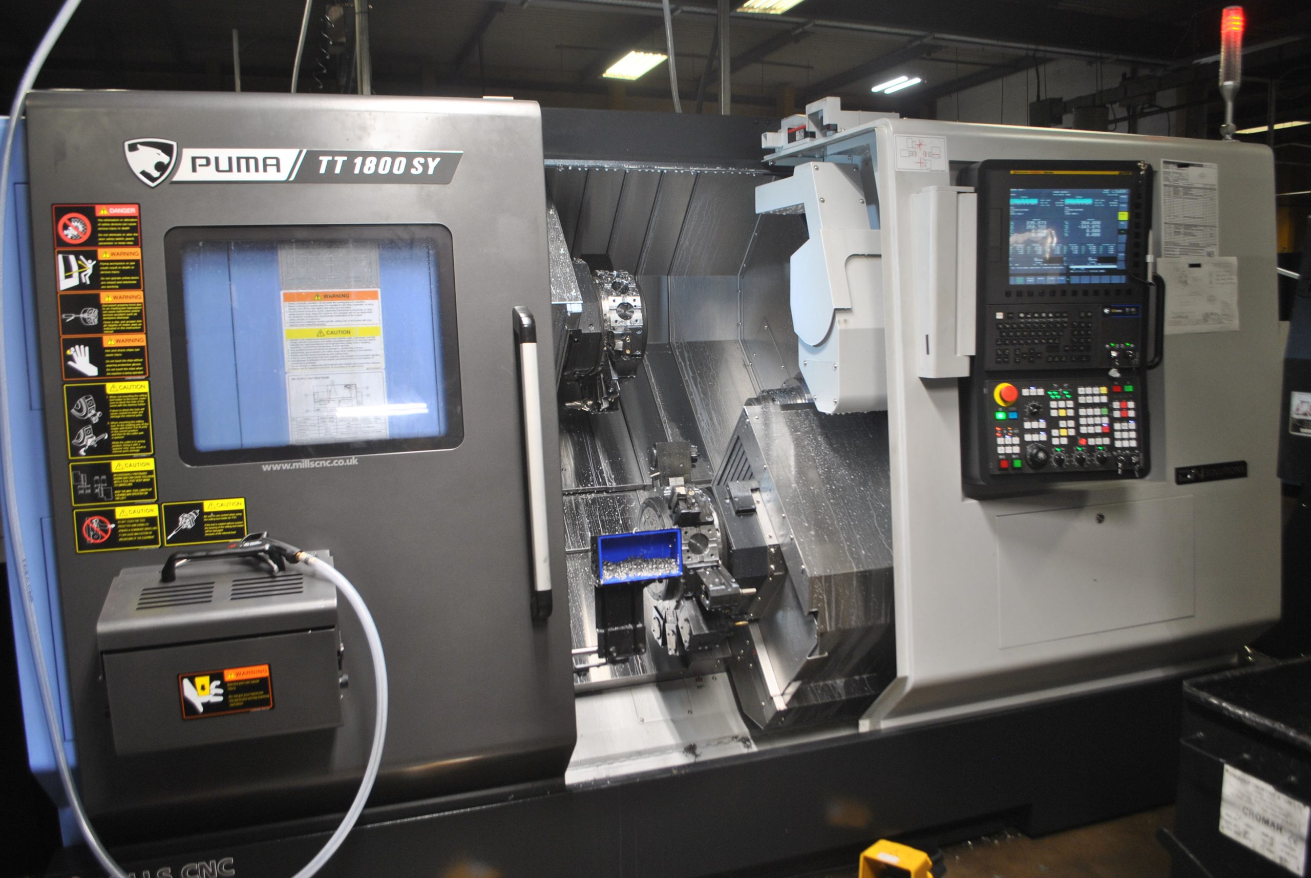 DN Solutions Puma TT1800SY Twin Turret Horizontal CNC Lathe