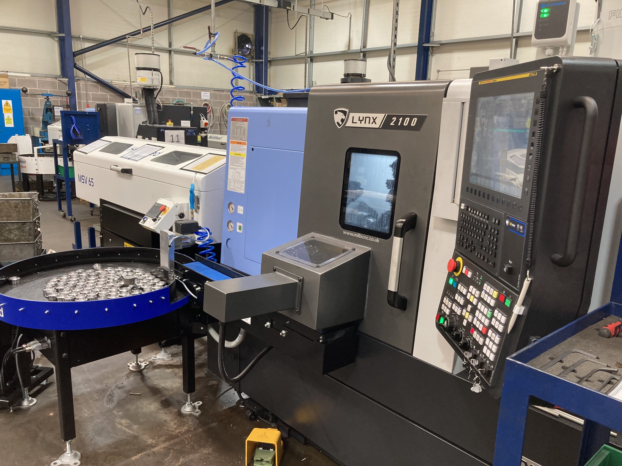Lynx 2100B Horizontal Single Turret Lathe