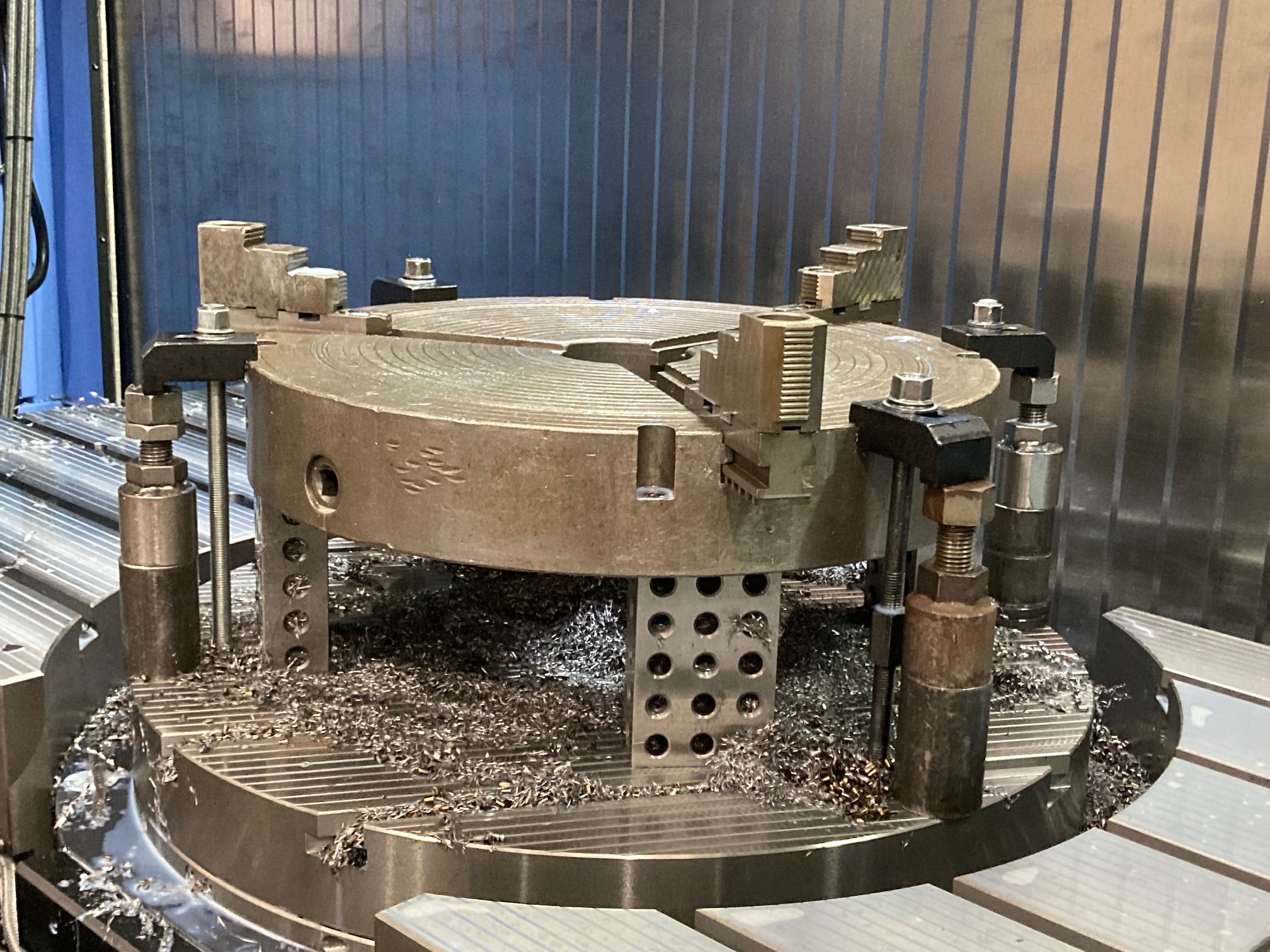 VCF 850LSR II Vertical 5-Axis Machining Centre