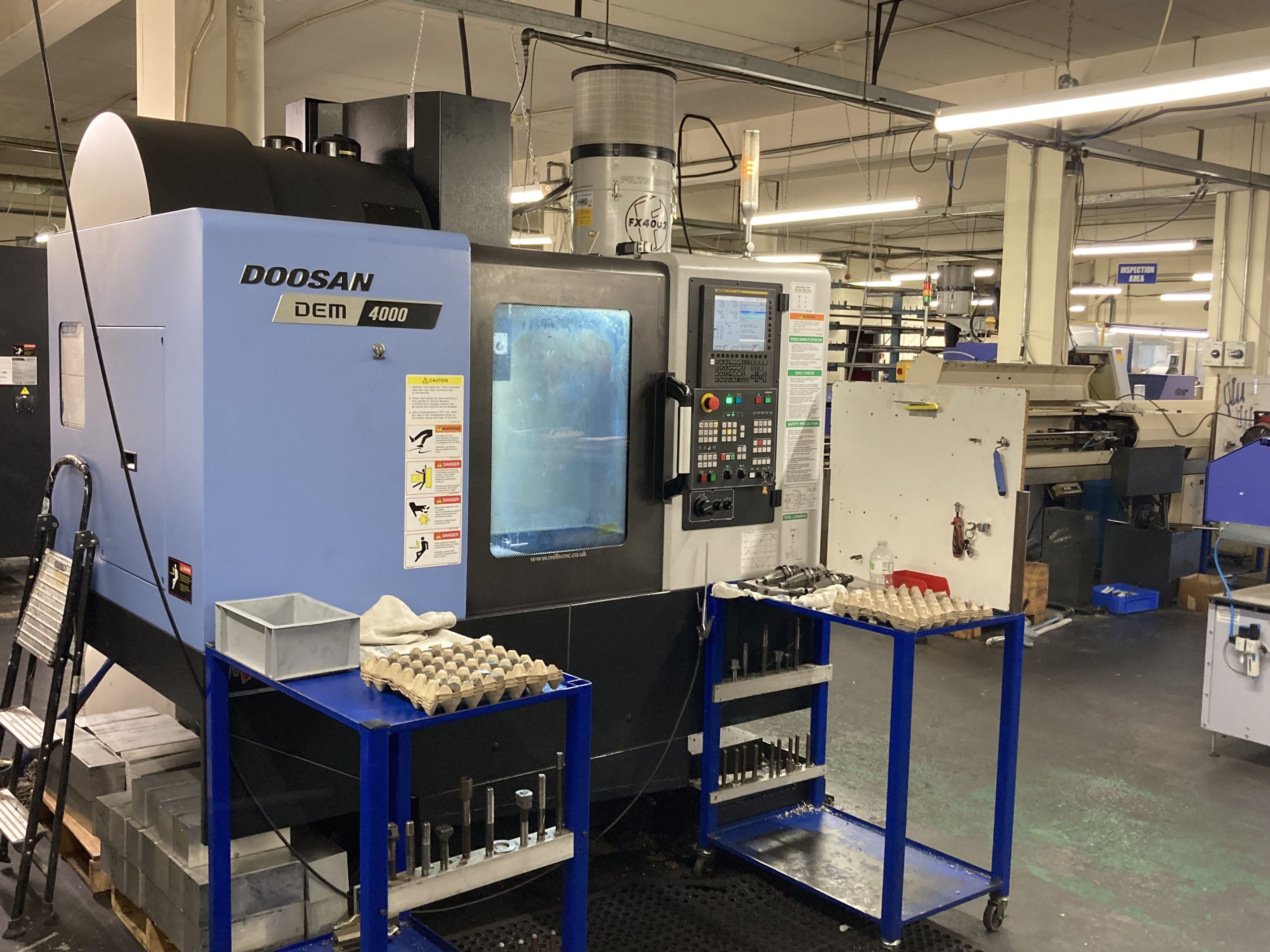 DEM 4000 Vertical Machining Centre